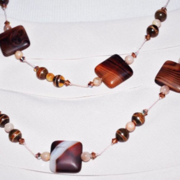 Handmade Handknotted Brown, Caramel & Cream Chicklet Beaded Necklace - Picture 2 of 4